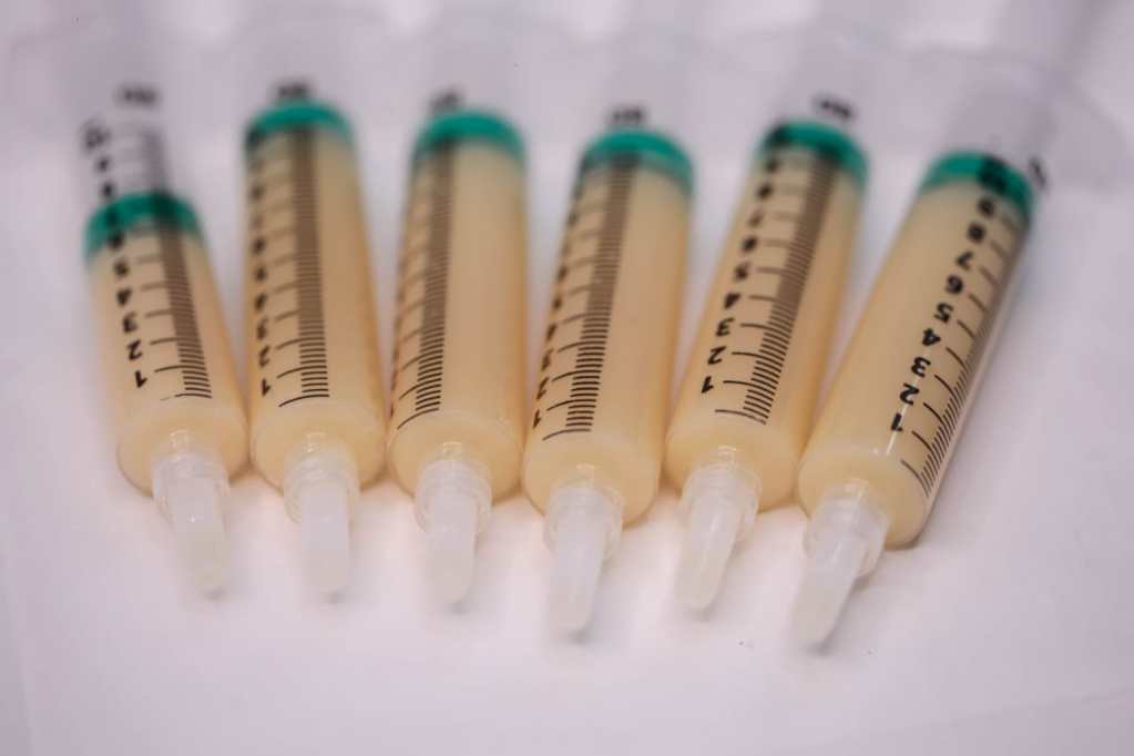 seringas com plasma rico em plaquetas